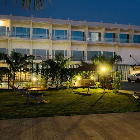 Viola Beacon Resort, Lonavala Exterior foto